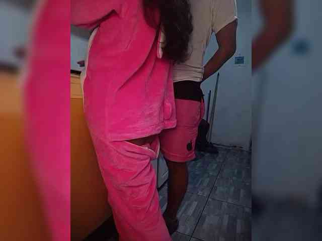 Kingofqueen23 webcam