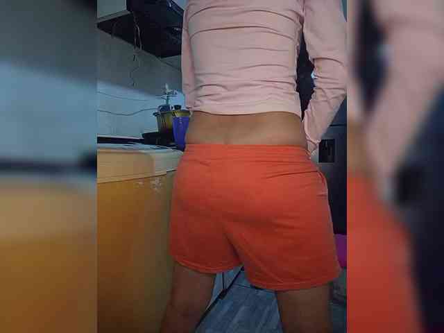 Kingofqueen23 webcam