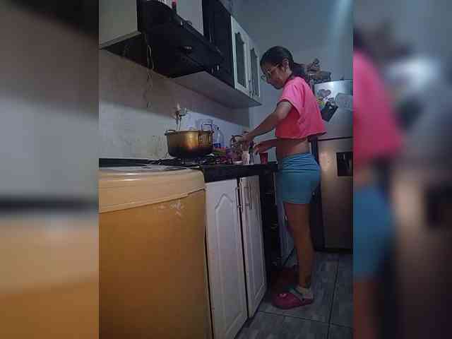 Kingofqueen23 webcam