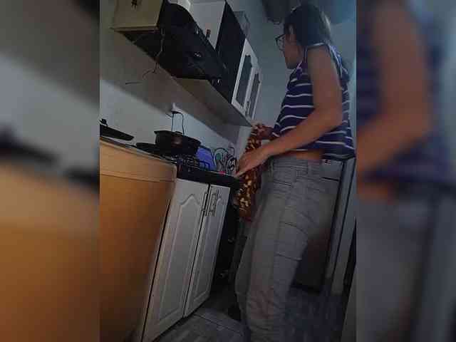 Kingofqueen23 webcam