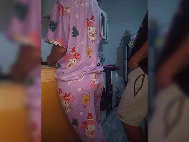 Kingofqueen23 webcam