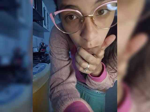 Kingofqueen23 webcam