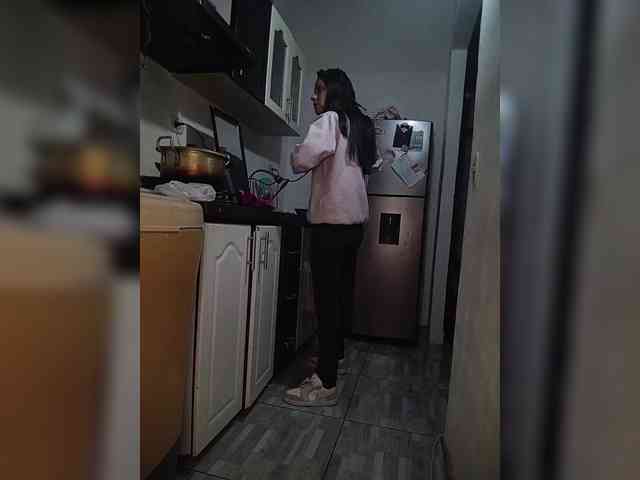 Kingofqueen23 webcam