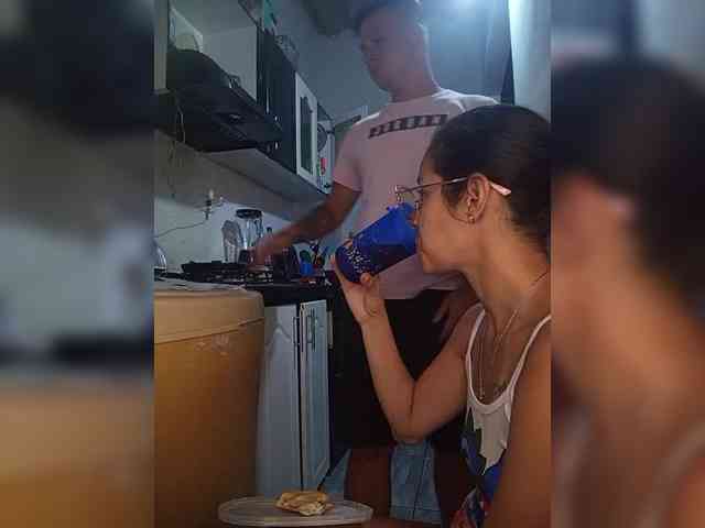 Kingofqueen23 webcam