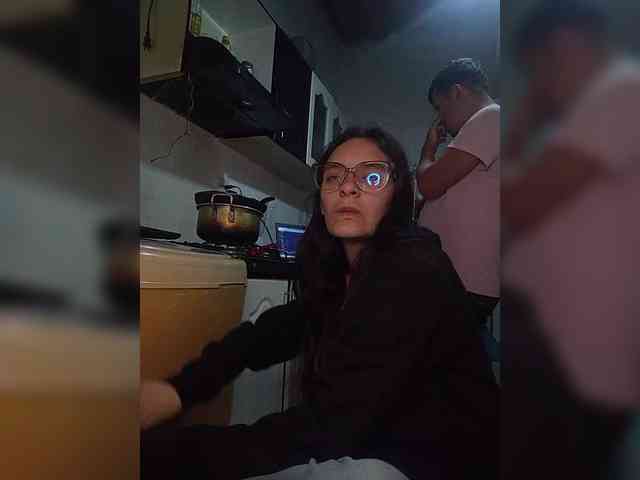 Kingofqueen23