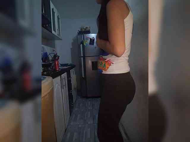 Kingofqueen23 webcam