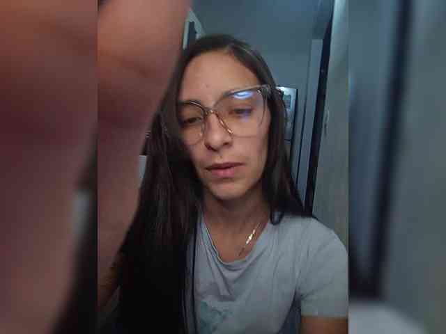 Kingofqueen23 webcam