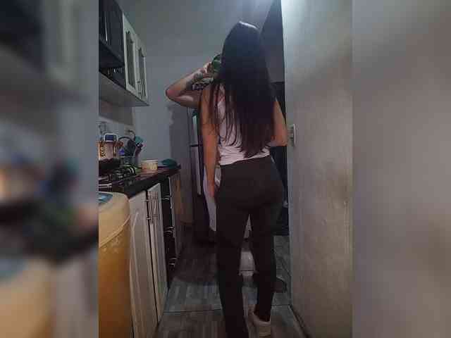 Kingofqueen23 webcam