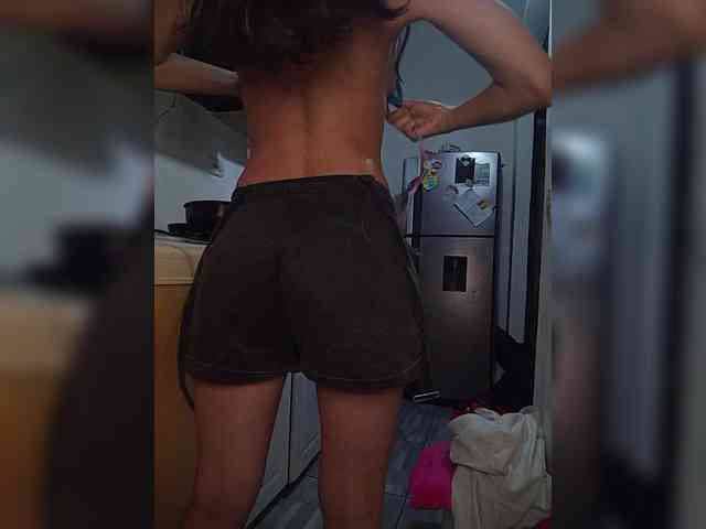 Kingofqueen23 webcam