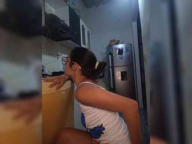 Kingofqueen23 webcam