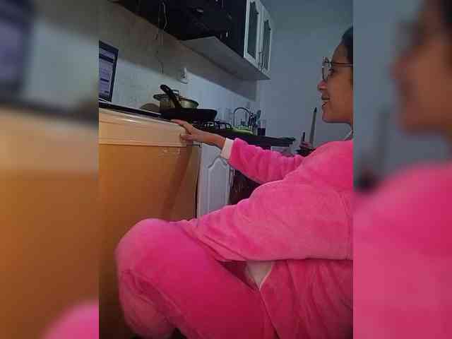 Kingofqueen23 webcam