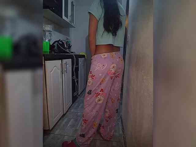 Kingofqueen23 webcam