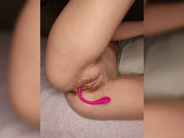 Kurkuma235's BongaCams show and profile