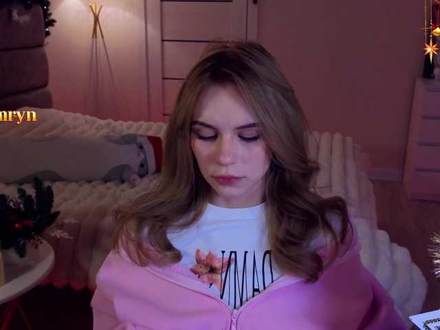 fymryn's BongaCams show and profile