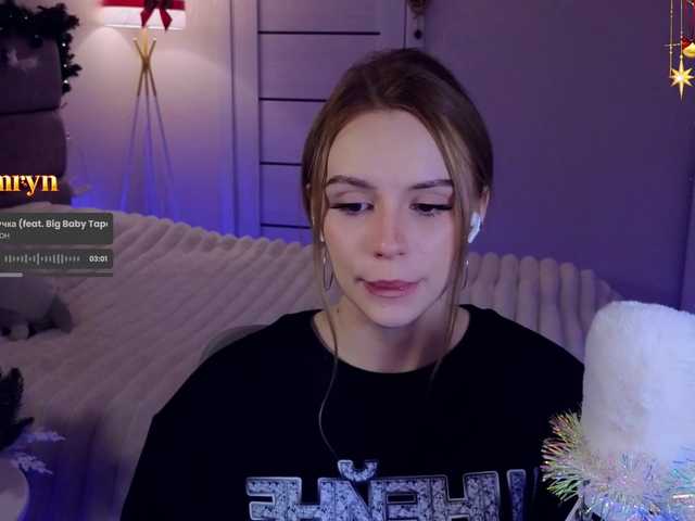 fymryn's BongaCams show and profile