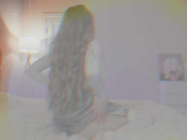 fymryn Live Cam on BongaCams