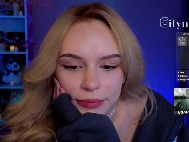 Discover Fymryn, she wants to squirt for your satisfaction fymryn from BongaCams
