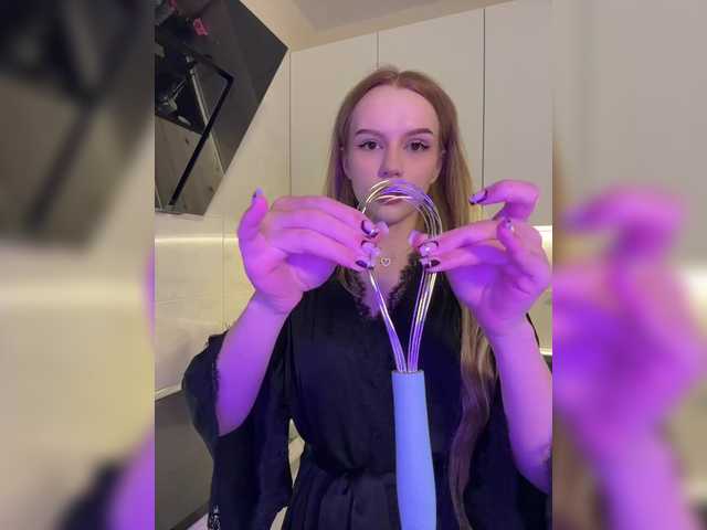 fymryn from BongaCams is Freechat