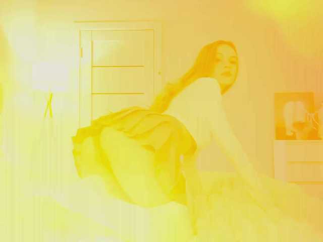 fymryn's BongaCams show and profile