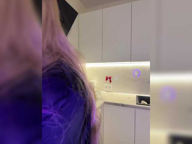 fymryn — I'm Lisa. No boobs or pussies. Favorite vibrations: 99, 121, 160, 313. Collecting @total on camera , now I need to collect @remain. Thanks for the support inst: ifymryn#nonude :crazy_2