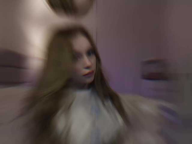 fymryn's BongaCams show and profile