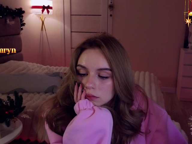 fymryn's BongaCams show and profile