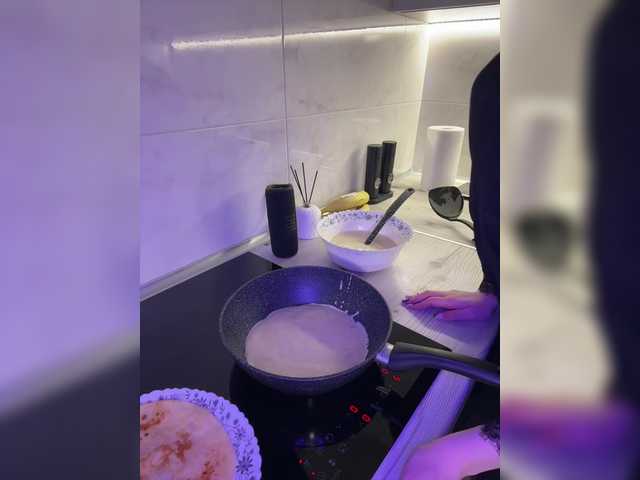 fymryn from BongaCams is Freechat