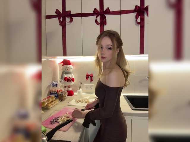 fymryn's BongaCams show and profile