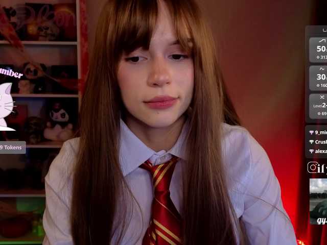 Watch sexy performer Fymryn fymryn from BongaCams