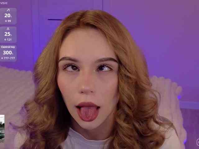 fymryn Live Webcam on BongaCams