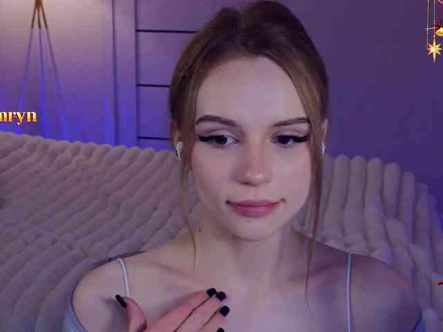 fymryn Live Webcam on BongaCams