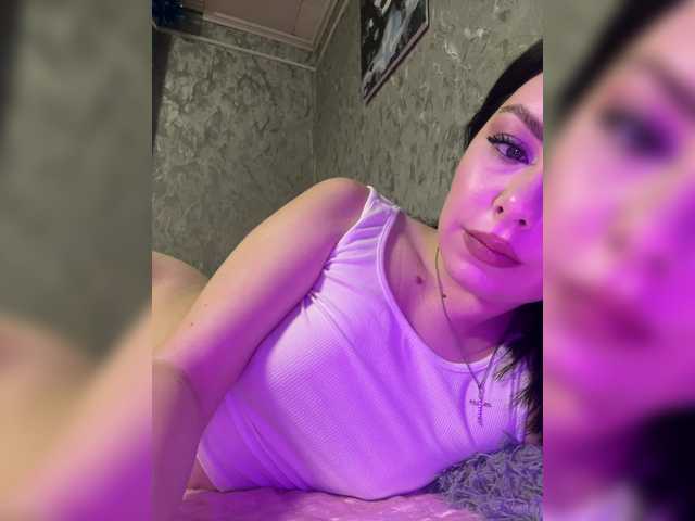 Nata17-1's BongaCams show and profile