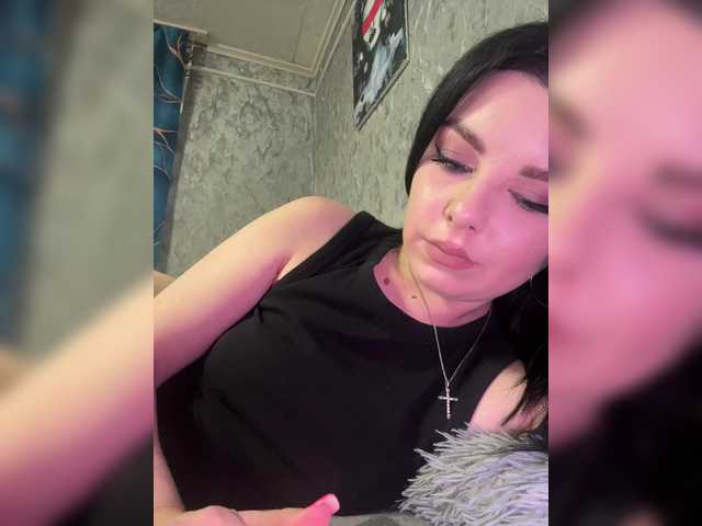 Nata17-1's BongaCams show and profile