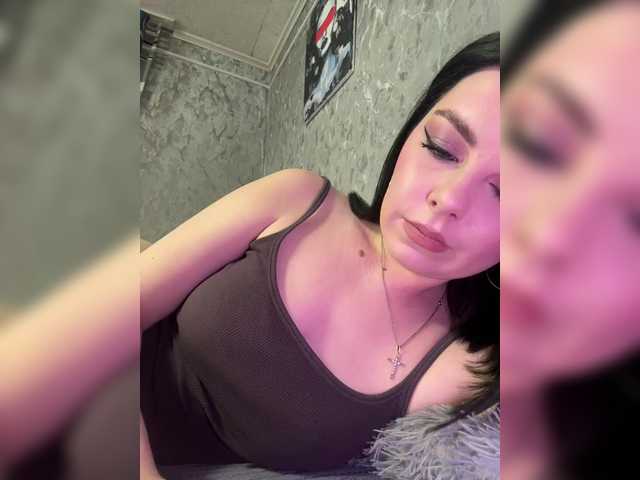 Nata17-1's BongaCams show and profile