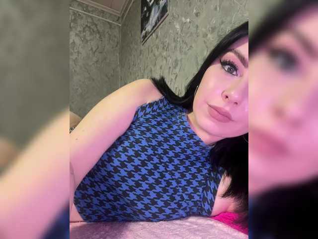 Nata17-1's BongaCams show and profile