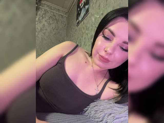 Nata17-1's BongaCams show and profile