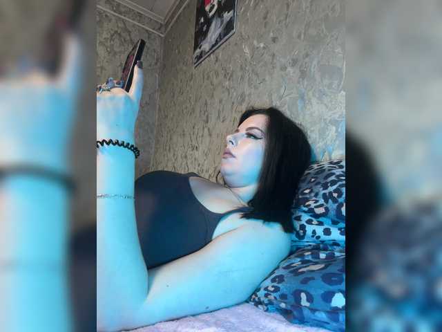 Nata17-1's BongaCams show and profile