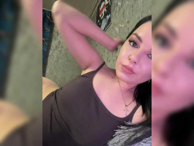 Nata17-1's BongaCams show and profile