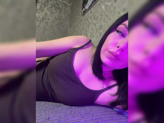 Nata17-1's BongaCams show and profile