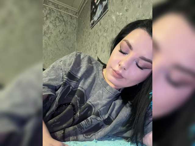 Nata17-1's BongaCams show and profile