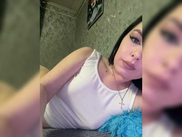 Nata17-1's BongaCams show and profile