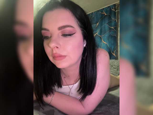 Nata17-1's BongaCams show and profile