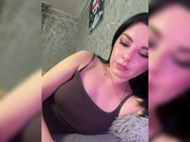 Nata17-1's BongaCams show and profile