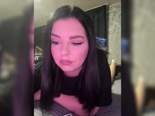 Nata17-1's BongaCams show and profile