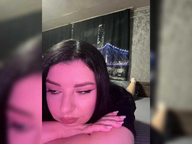 Nata17-1's BongaCams show and profile