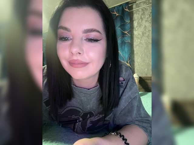 Nata17-1's BongaCams show and profile