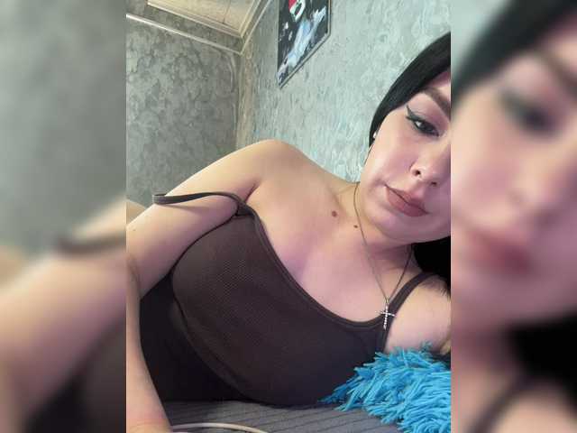 Nata17-1's BongaCams show and profile