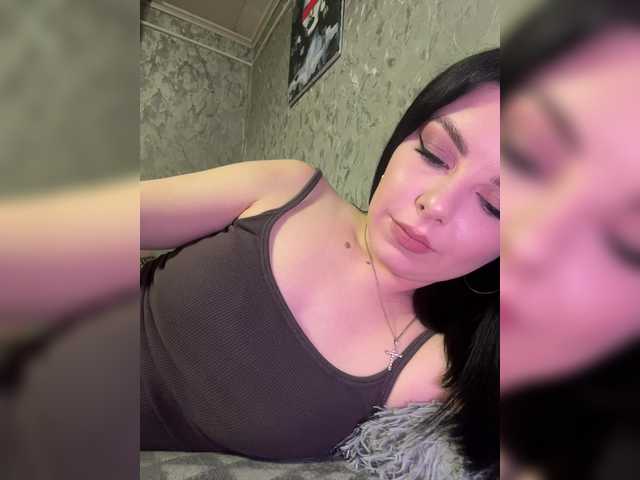 Nata17-1's BongaCams show and profile