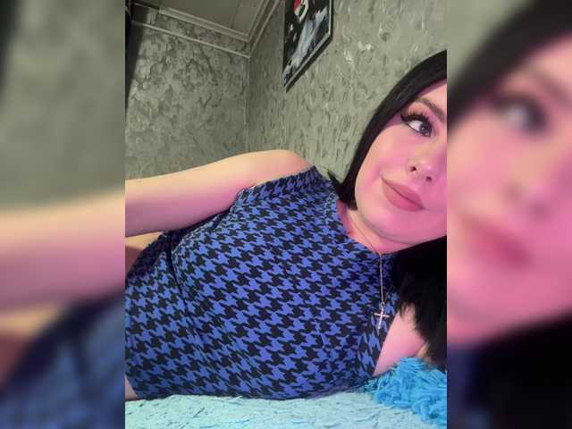 Nata17-1's BongaCams show and profile