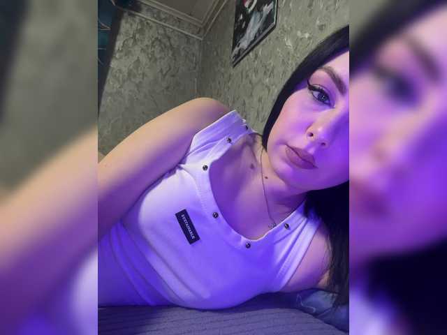 Nata17-1's BongaCams show and profile